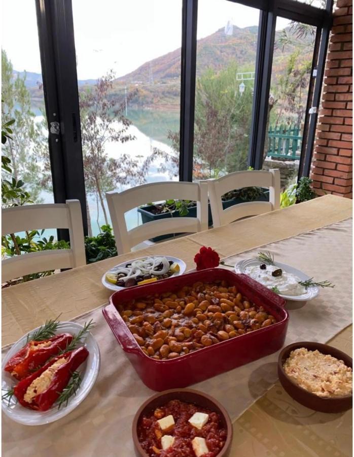 Lundra Ξενοδοχείο Gramsh Εξωτερικό φωτογραφία